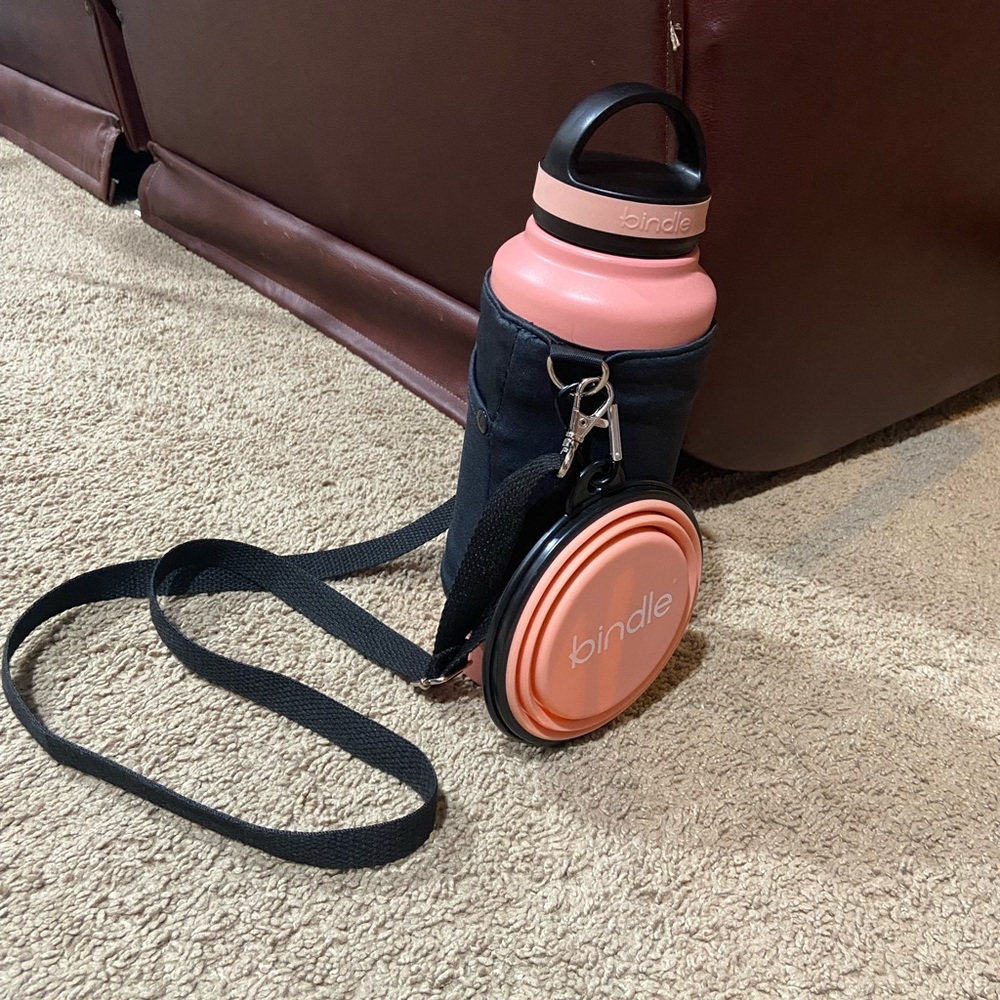 Bindle Puppy Pack Hassel-Free Dog Walking Set 24 Oz Bottle Sleeve Strap Dog Bowl